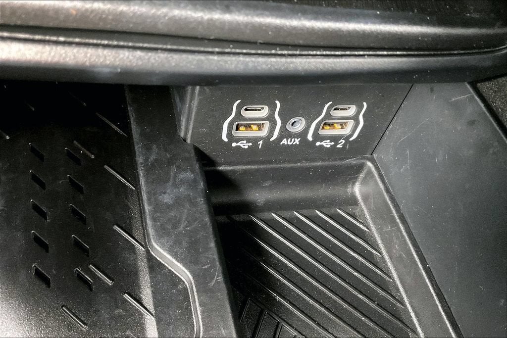 2025 Chrysler Pacifica Hybrid Premium S Appearance Pkg