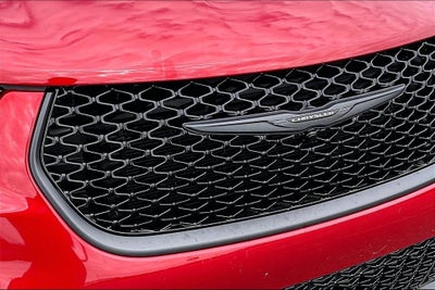 2025 Chrysler Pacifica Hybrid Premium S Appearance Pkg