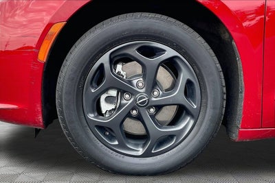 2025 Chrysler Pacifica Hybrid Premium S Appearance Pkg
