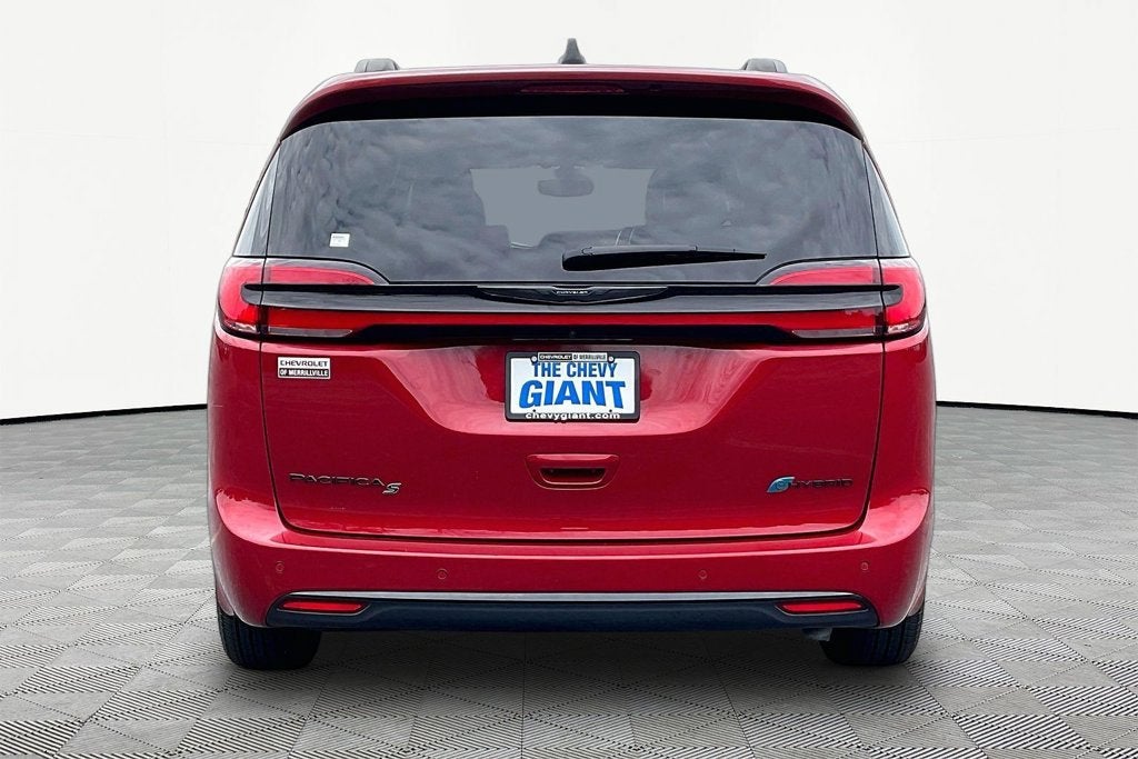 2025 Chrysler Pacifica Hybrid Premium S Appearance Pkg