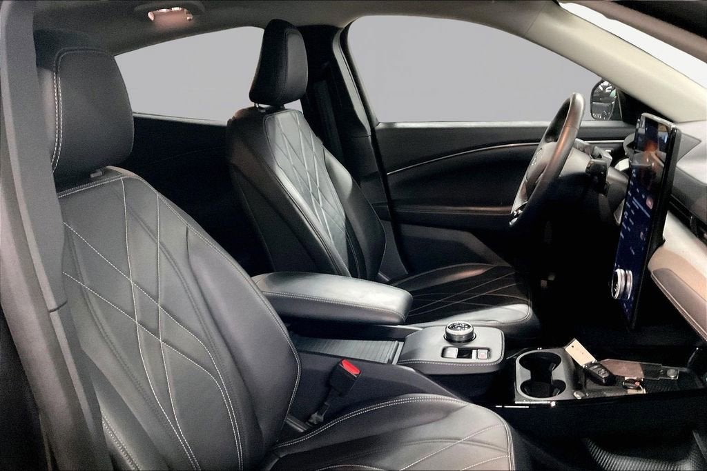 2022 Ford Mustang Mach-E California Route 1