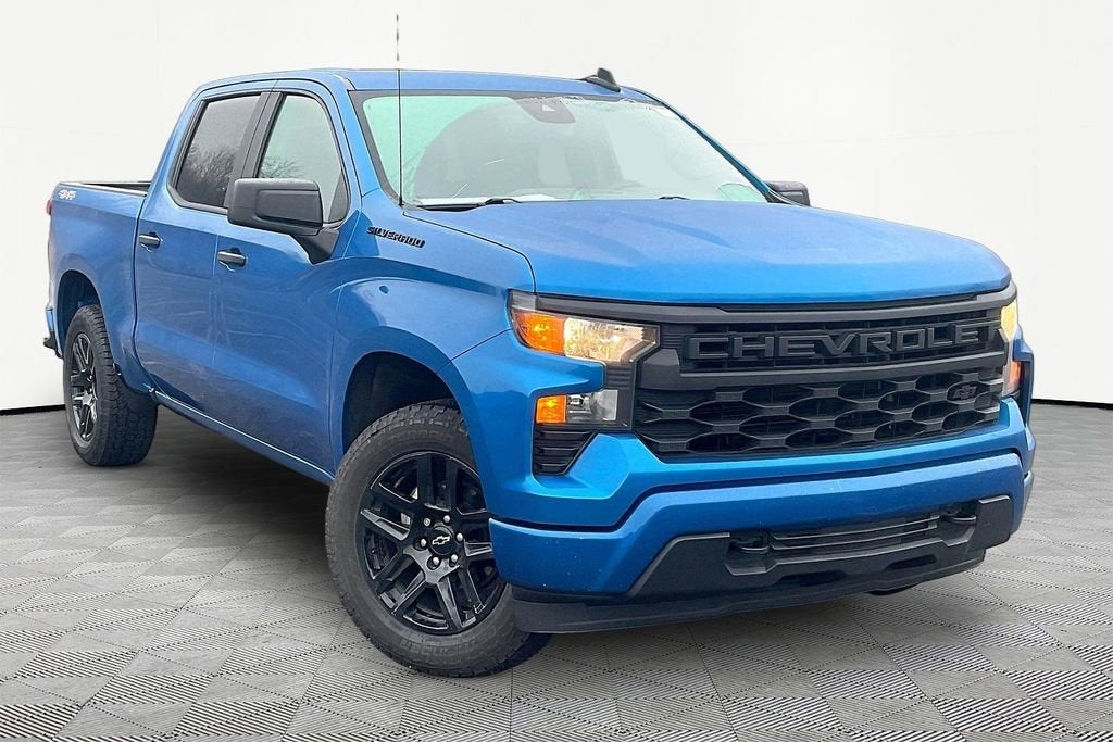 2022 Chevrolet Silverado 1500 Custom