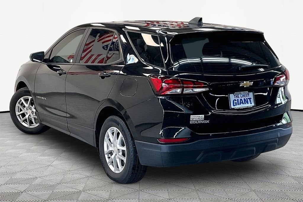 2023 Chevrolet Equinox LS