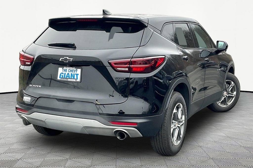 2024 Chevrolet Blazer 2LT