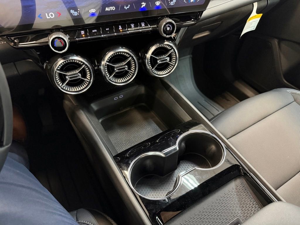 2025 Chevrolet Blazer EV LT