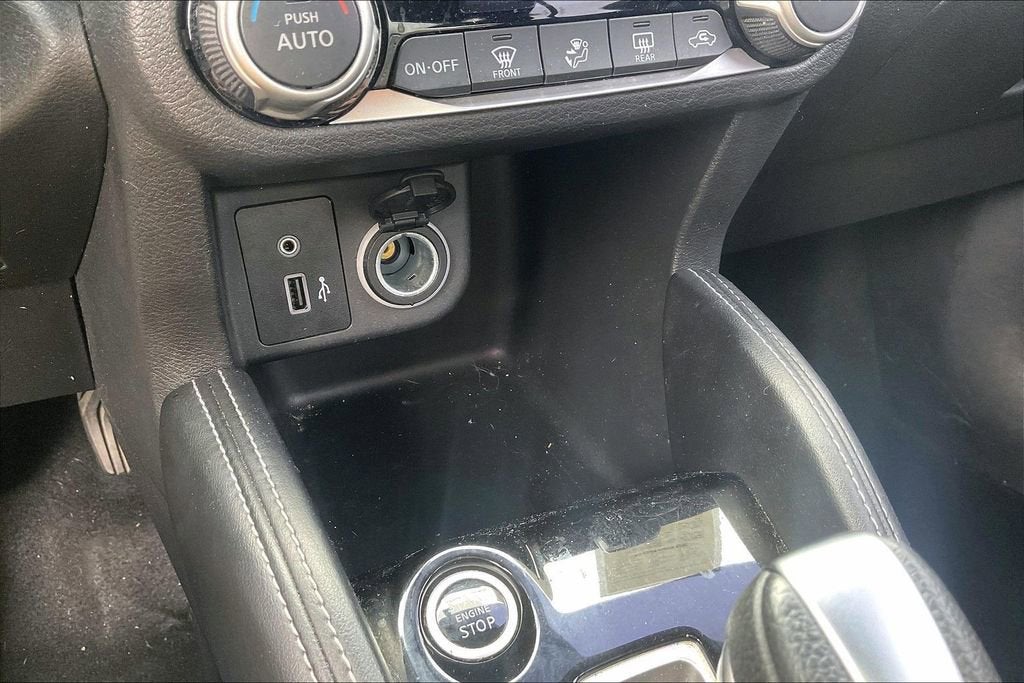 2018 Nissan Kicks SR