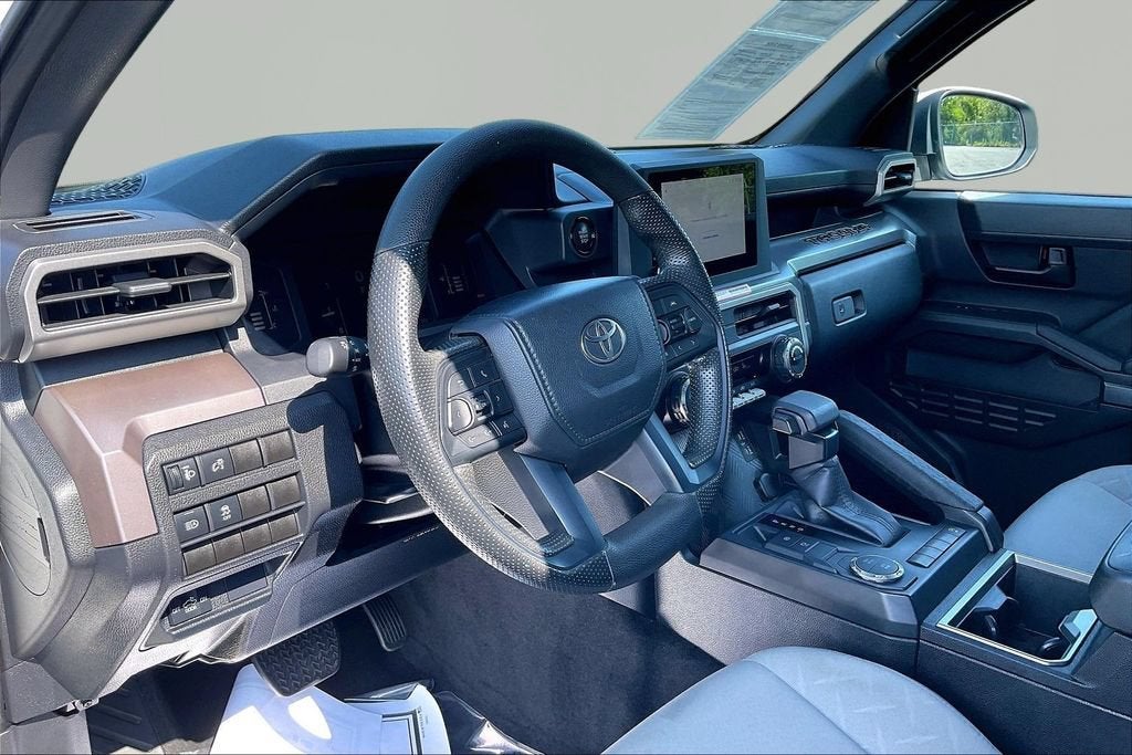 2024 Toyota Tacoma 2WD SR5