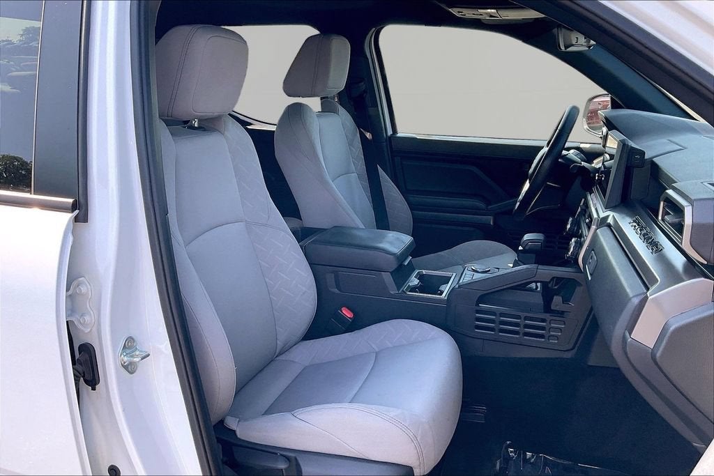 2024 Toyota Tacoma 2WD SR5