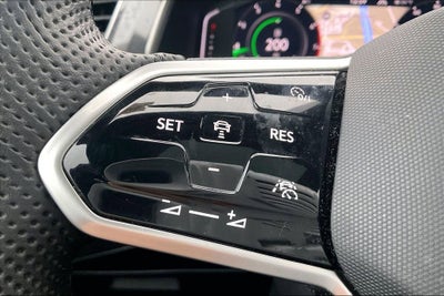 2022 Volkswagen Tiguan SEL R-Line