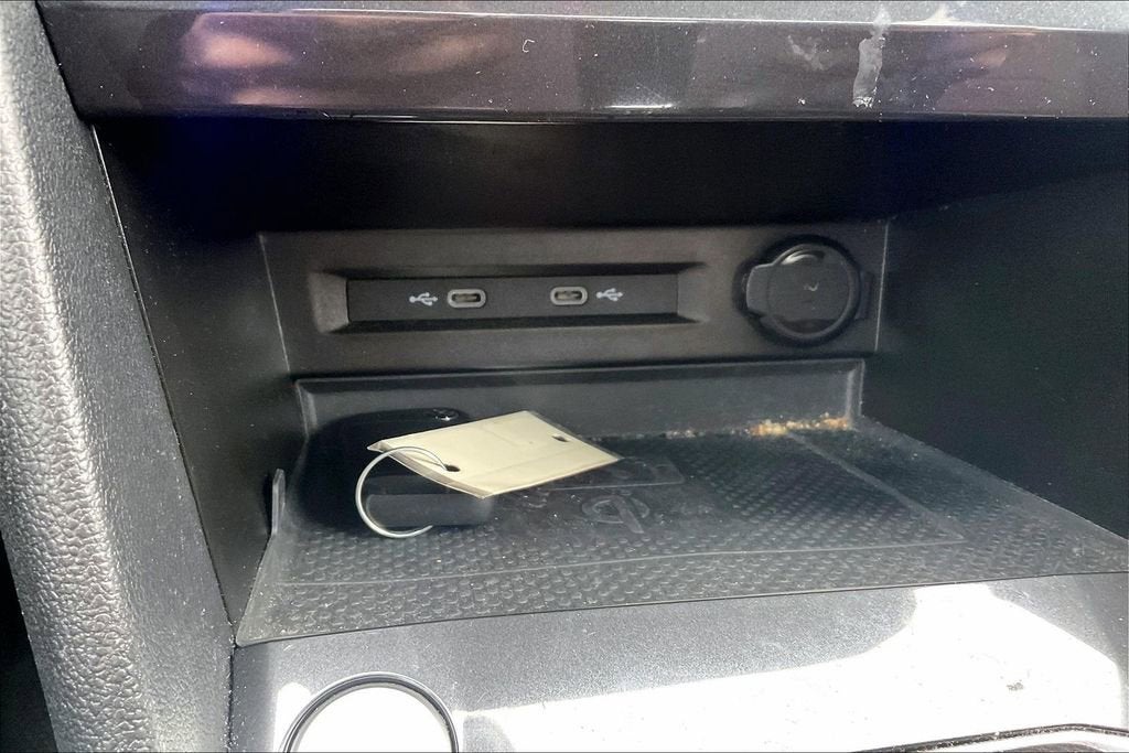 2022 Volkswagen Tiguan SEL R-Line