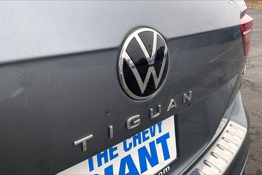 2022 Volkswagen Tiguan SEL R-Line