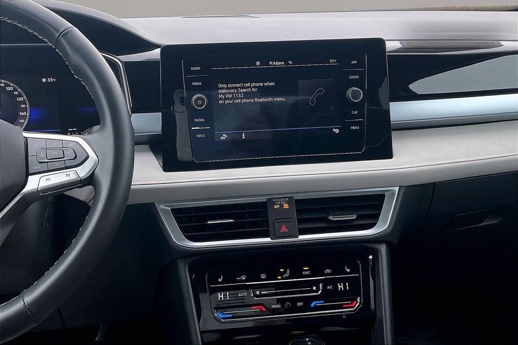 2025 Volkswagen Taos SE