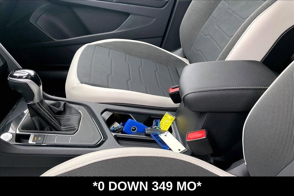 2025 Volkswagen Taos SE