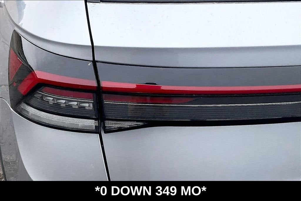 2025 Volkswagen Taos SE