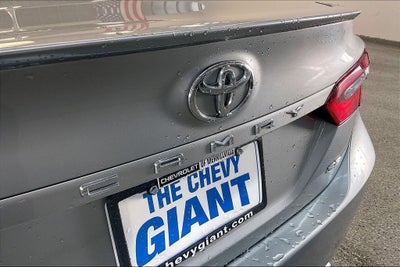 2022 Toyota Camry SE