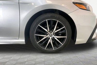 2022 Toyota Camry SE
