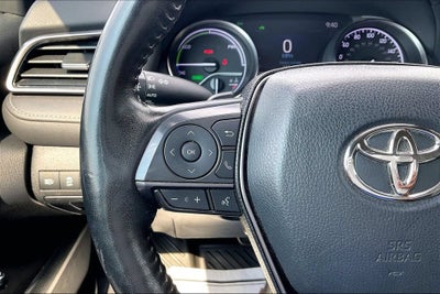 2021 Toyota Camry Hybrid XSE