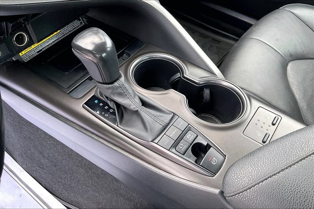 2021 Toyota Camry Hybrid XSE