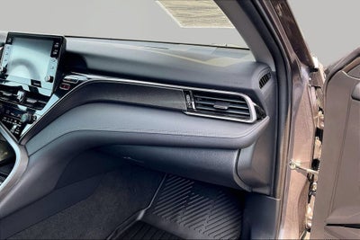 2021 Toyota Camry Hybrid XSE