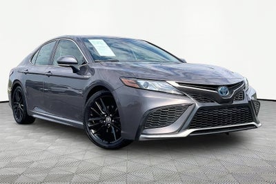 2021 Toyota Camry Hybrid XSE