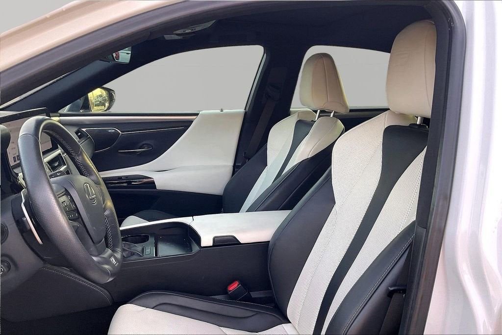 2024 Lexus ES ES 350 F SPORT Handling