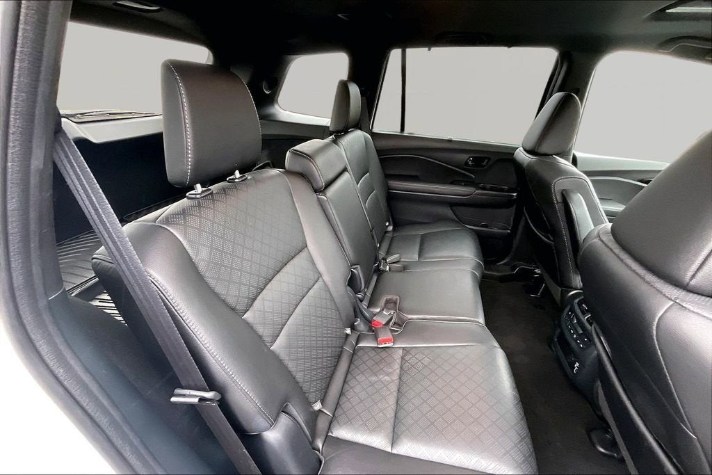 2023 Honda Passport Elite