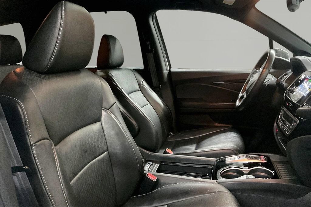 2023 Honda Passport Elite