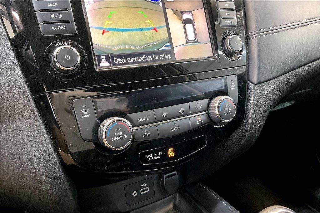 2019 Nissan Rogue SL