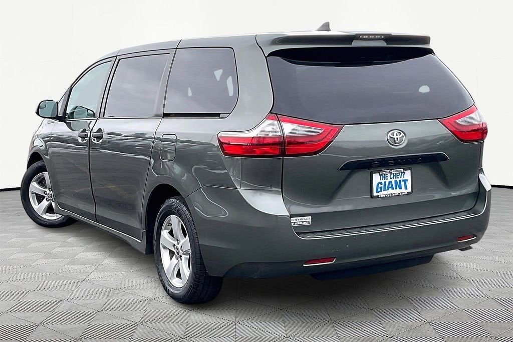 2020 Toyota Sienna L