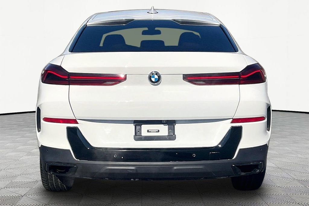 2023 BMW X6 xDrive40i
