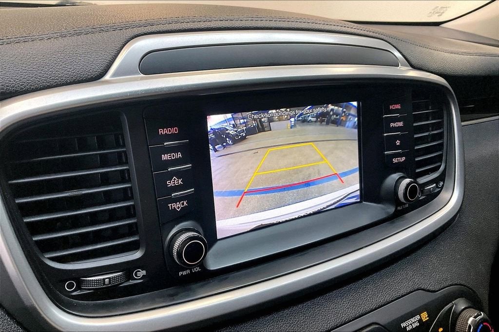 2020 Kia Sorento LX V6