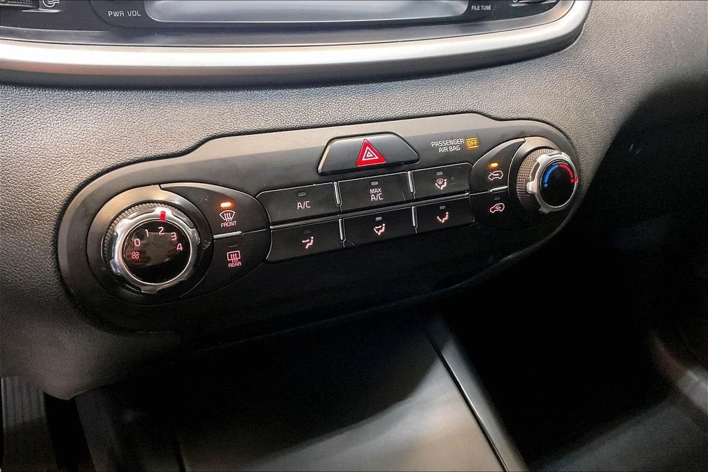 2020 Kia Sorento LX V6