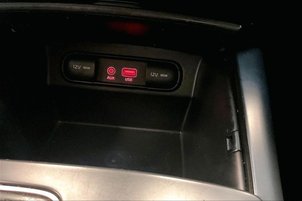 2020 Kia Sorento LX V6