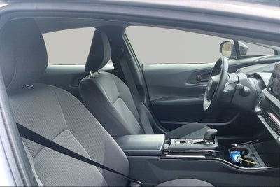 2023 Toyota Prius LE