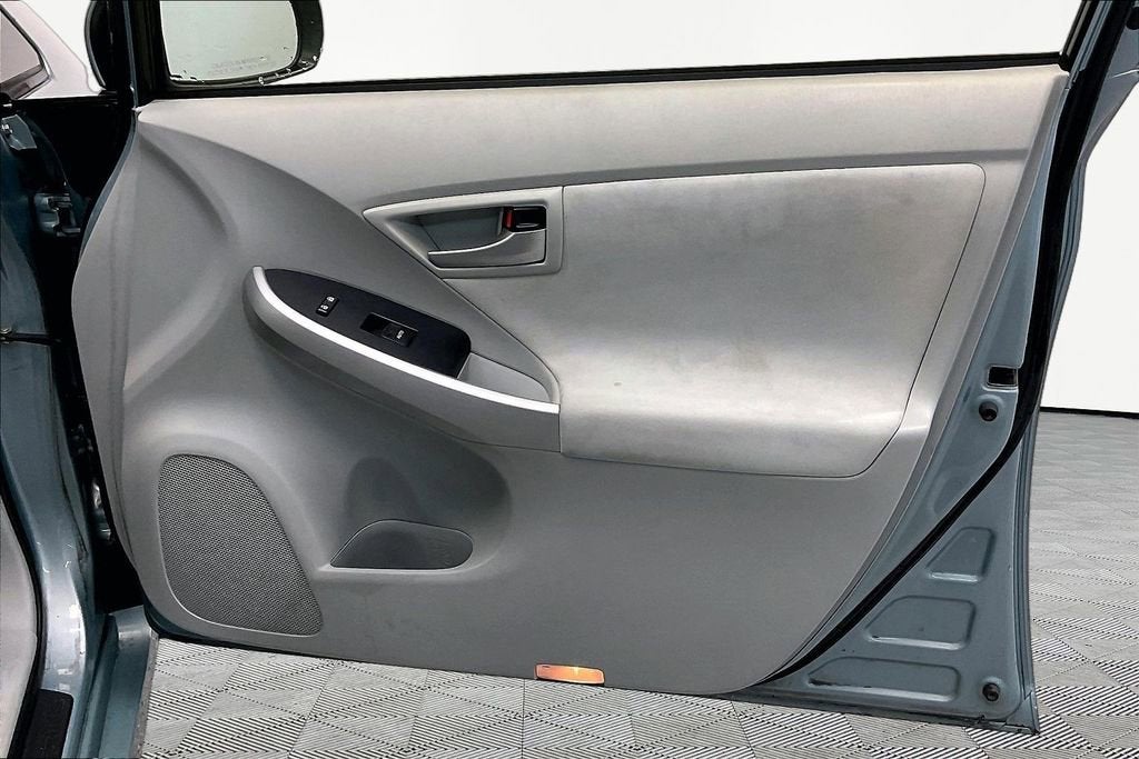 2013 Toyota Prius One