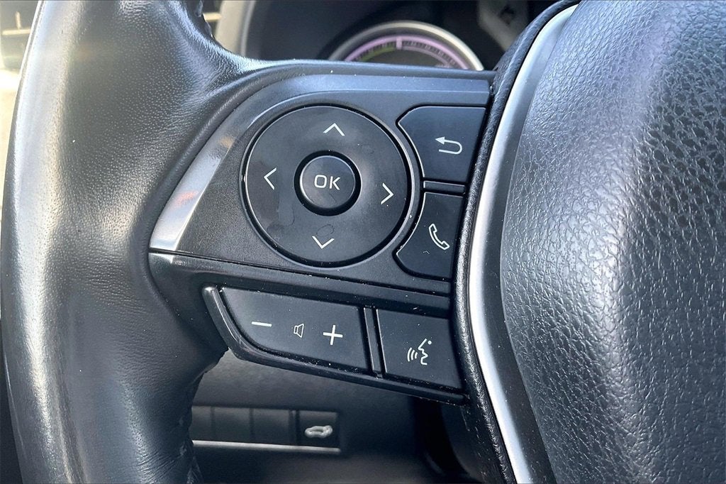 2022 Toyota Venza LE