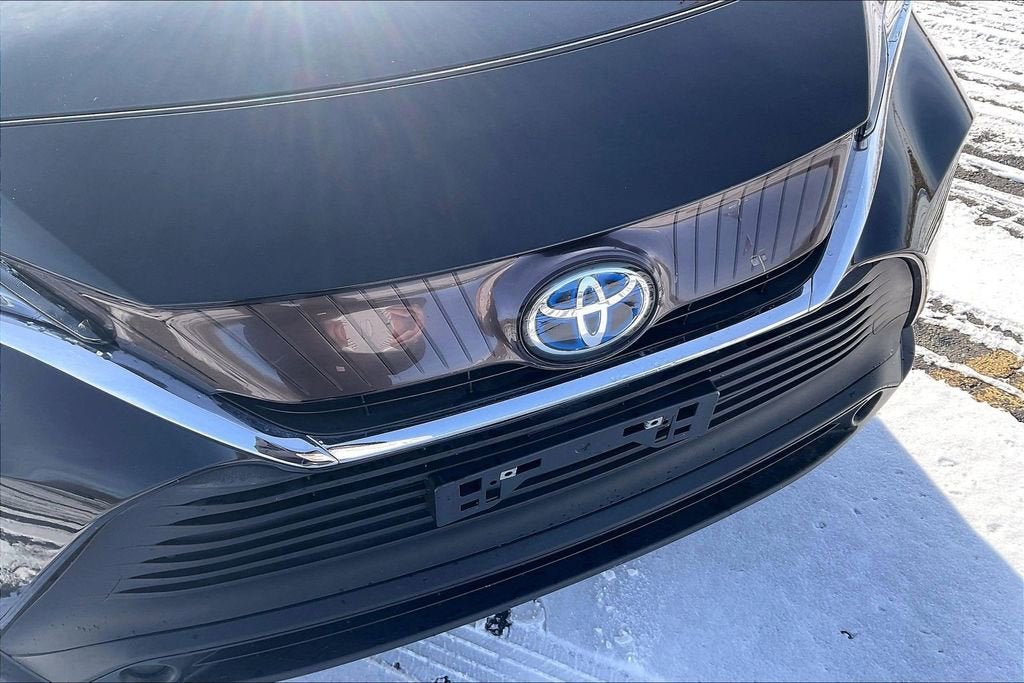 2022 Toyota Venza LE