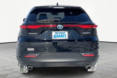 2022 Toyota Venza LE