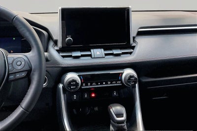 2024 Toyota RAV4 Prime SE