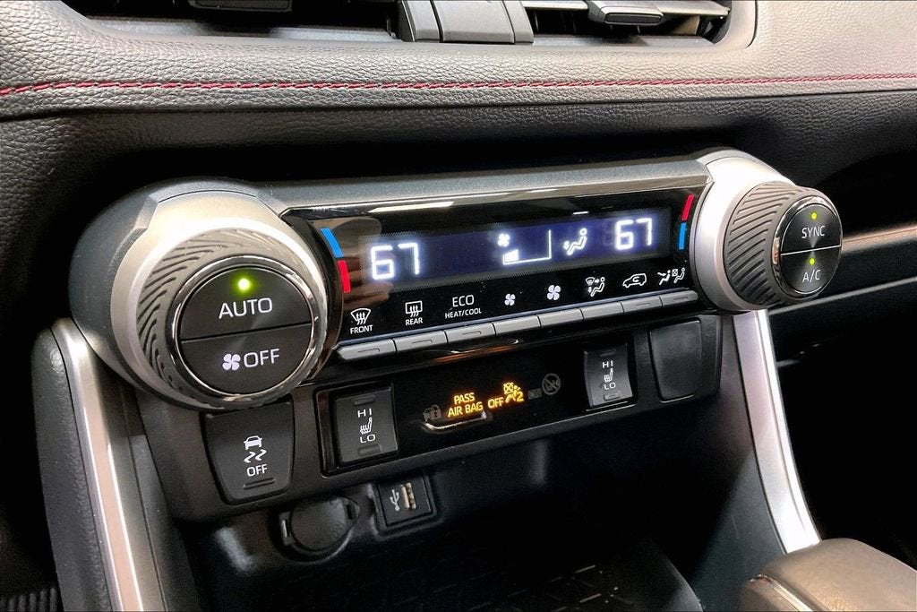 2024 Toyota RAV4 Prime SE