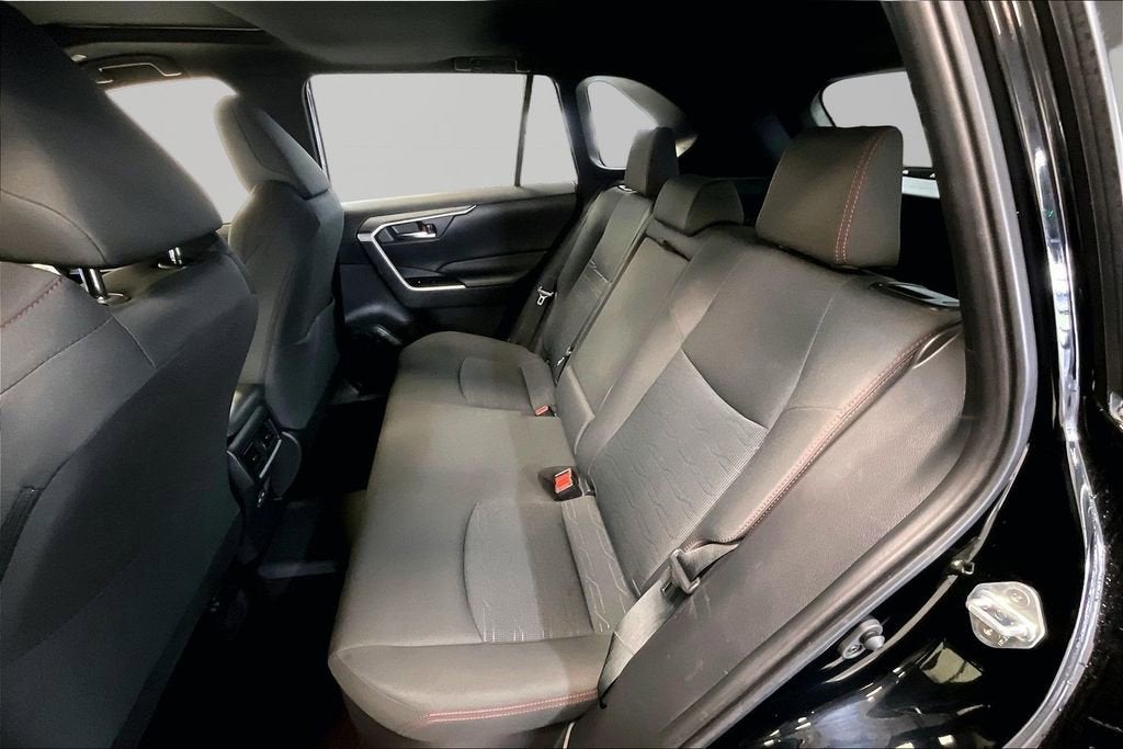 2024 Toyota RAV4 Prime SE