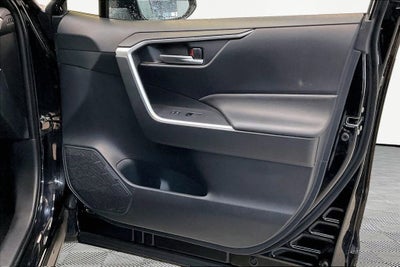 2024 Toyota RAV4 Prime SE