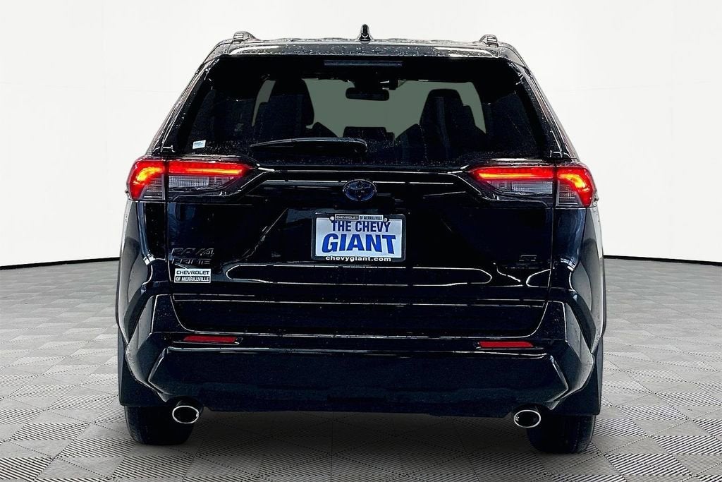 2024 Toyota RAV4 Prime SE