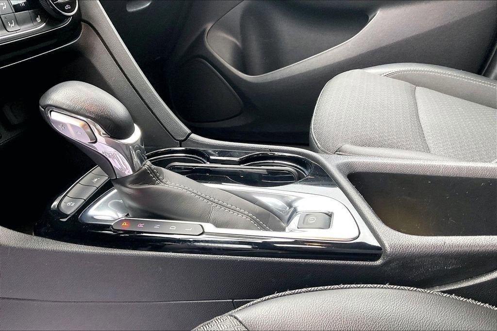 2022 Buick Encore GX Select