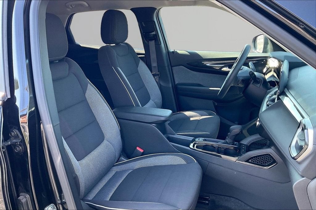 2025 Chevrolet Trailblazer LS