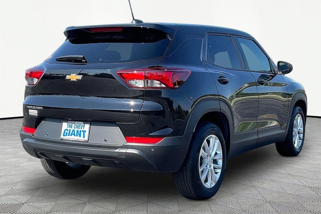 2025 Chevrolet Trailblazer LS