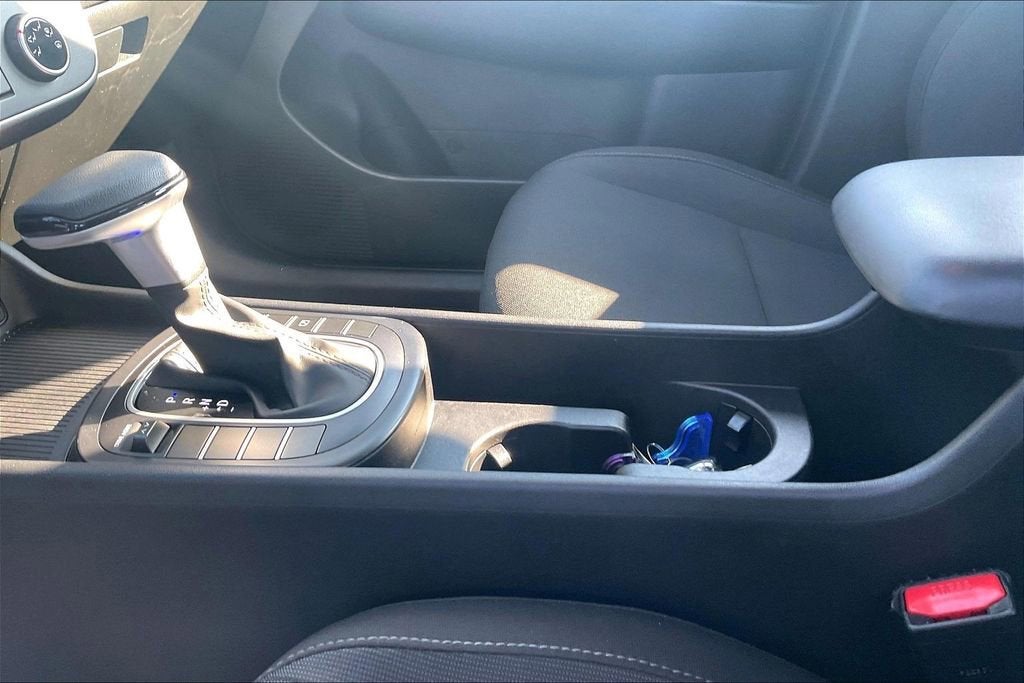 2024 Hyundai Kona SE