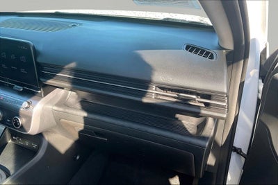 2024 Hyundai Kona SE