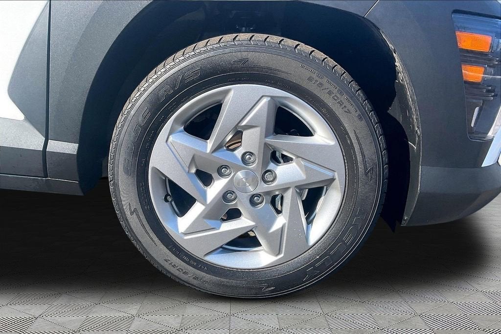 2024 Hyundai Kona SE