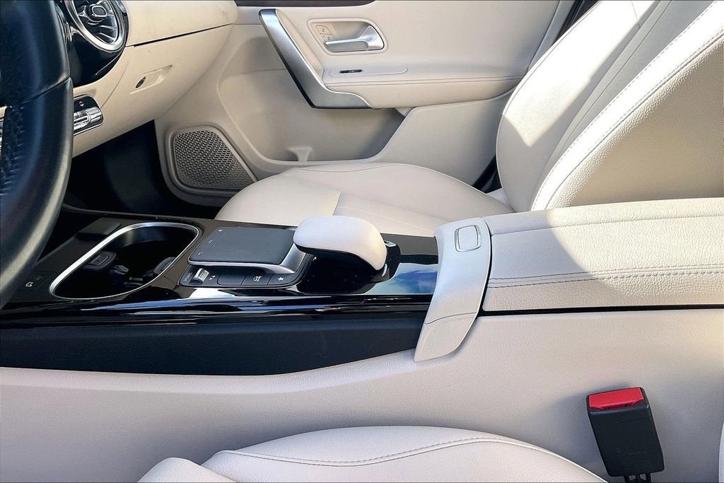 2022 Mercedes-Benz A-Class A 220